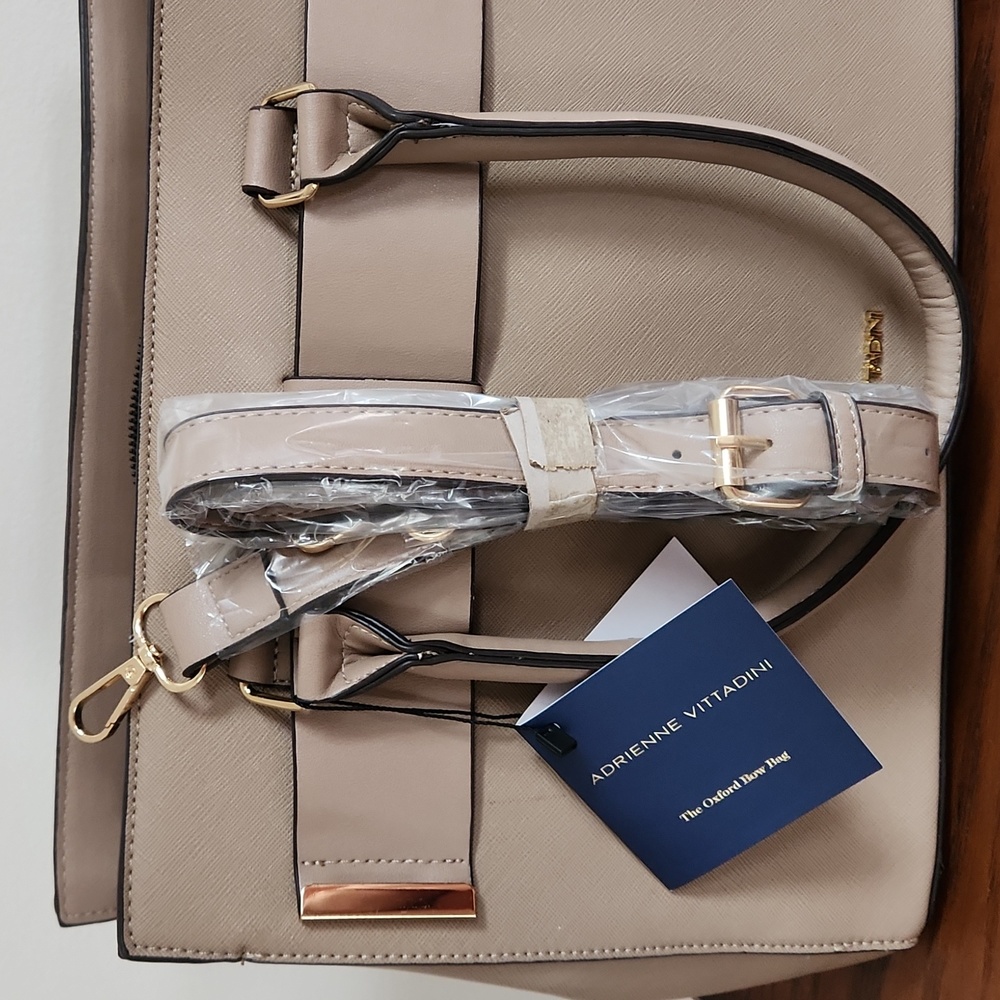 Adrienne Vittadini Oxford Bow Bag - Picture 9 of 9
